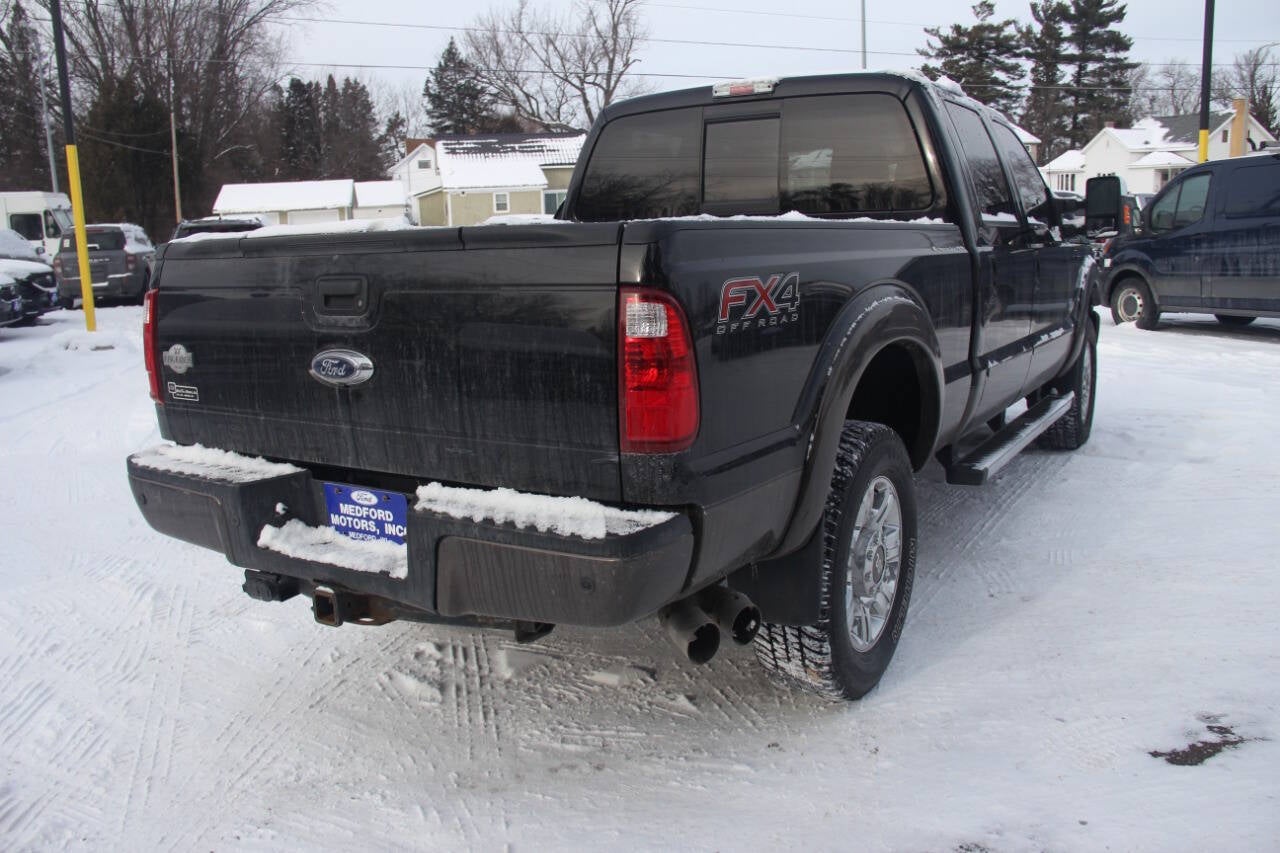 2016 Ford F-350 Super Duty King Ranch 4x4 4dr Crew Cab 6.8 ft. SB SRW Pickup