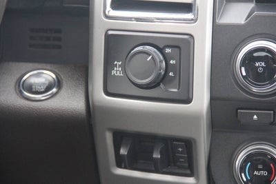 2017 Ford F-350 Super Duty King Ranch 4x4 4dr Crew Cab 6.8 ft. SB SRW Pickup