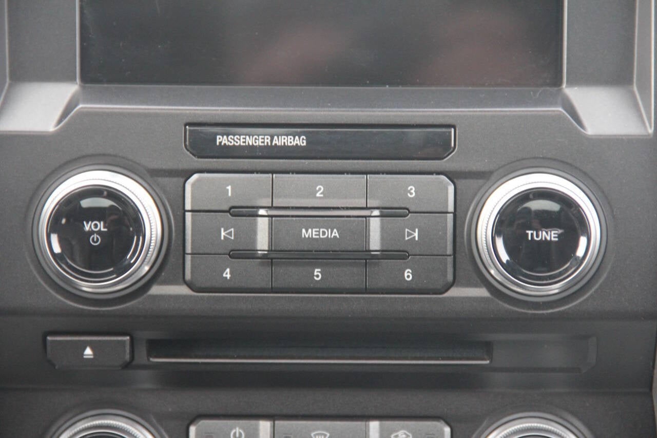 2017 Ford F-350 Super Duty King Ranch 4x4 4dr Crew Cab 6.8 ft. SB SRW Pickup