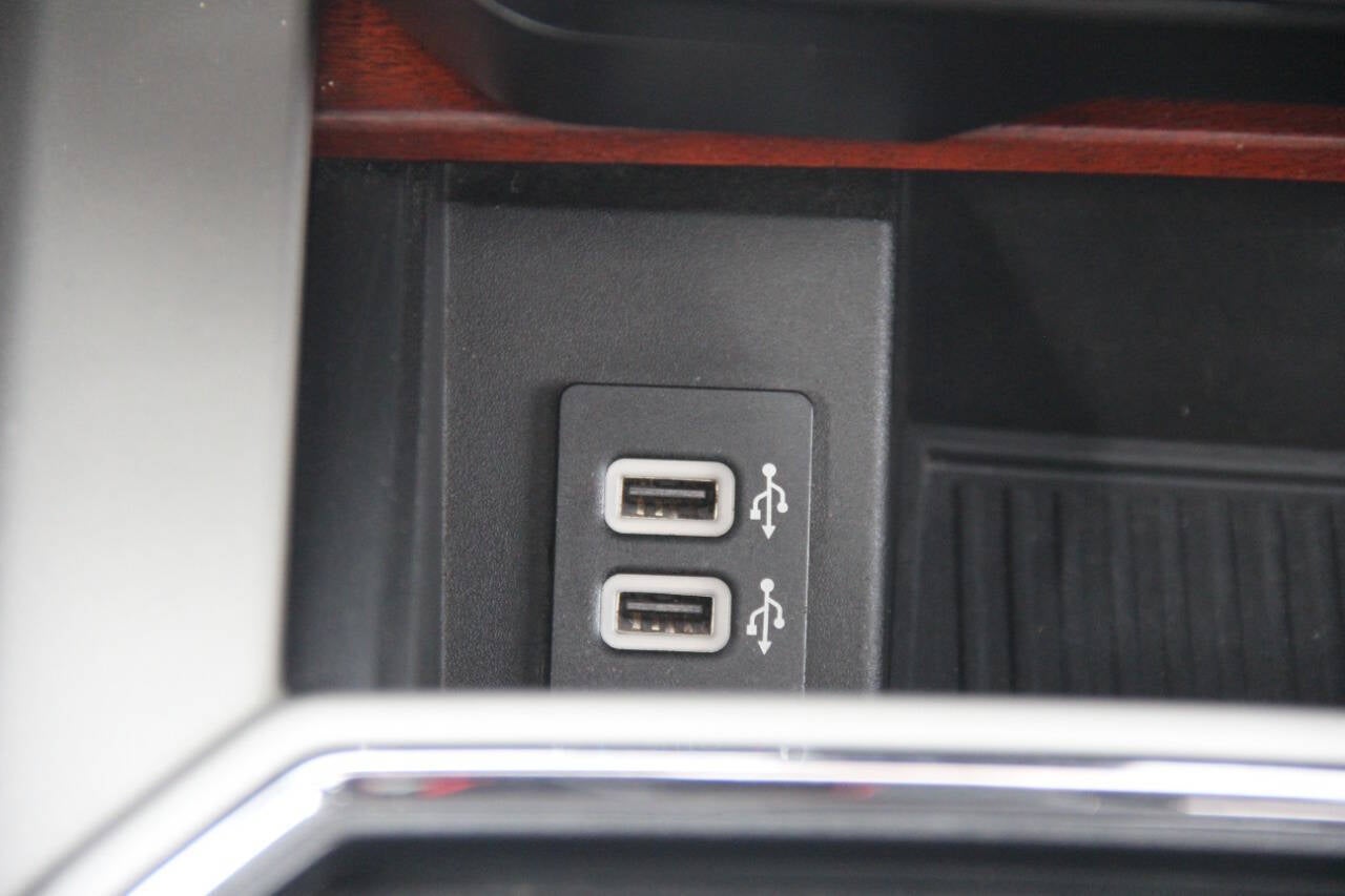 2017 Ford F-350 Super Duty King Ranch 4x4 4dr Crew Cab 6.8 ft. SB SRW Pickup