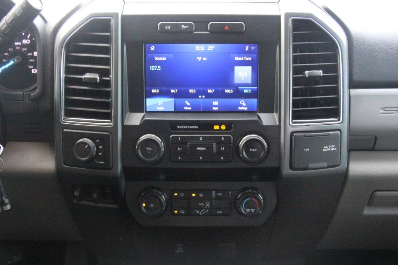 2022 Ford F-350 Super Duty XLT 4x4 4dr Crew Cab 8 ft. LB DRW Pickup