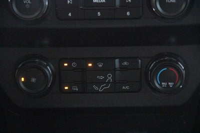 2022 Ford F-350 Super Duty XLT 4x4 4dr Crew Cab 8 ft. LB DRW Pickup