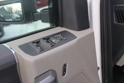 2022 Ford F-350 Super Duty XLT 4x4 4dr Crew Cab 8 ft. LB DRW Pickup