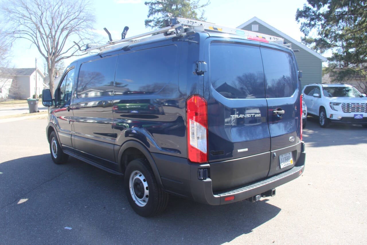 2020 Ford Transit 250 3dr SWB Low Roof Cargo Van