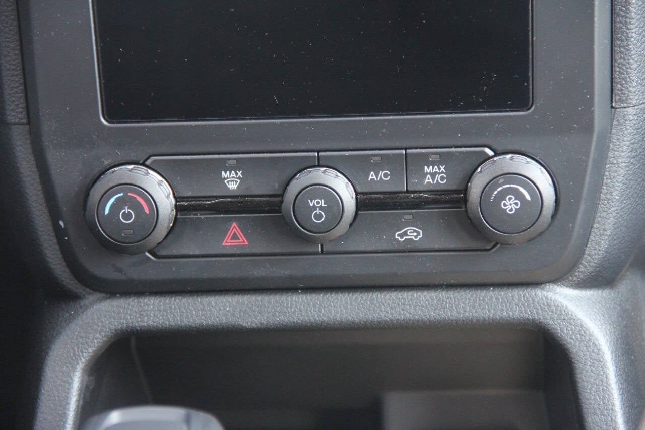 2024 Ford Ranger XL 4x2 4dr SuperCrew 5.0 ft. SB