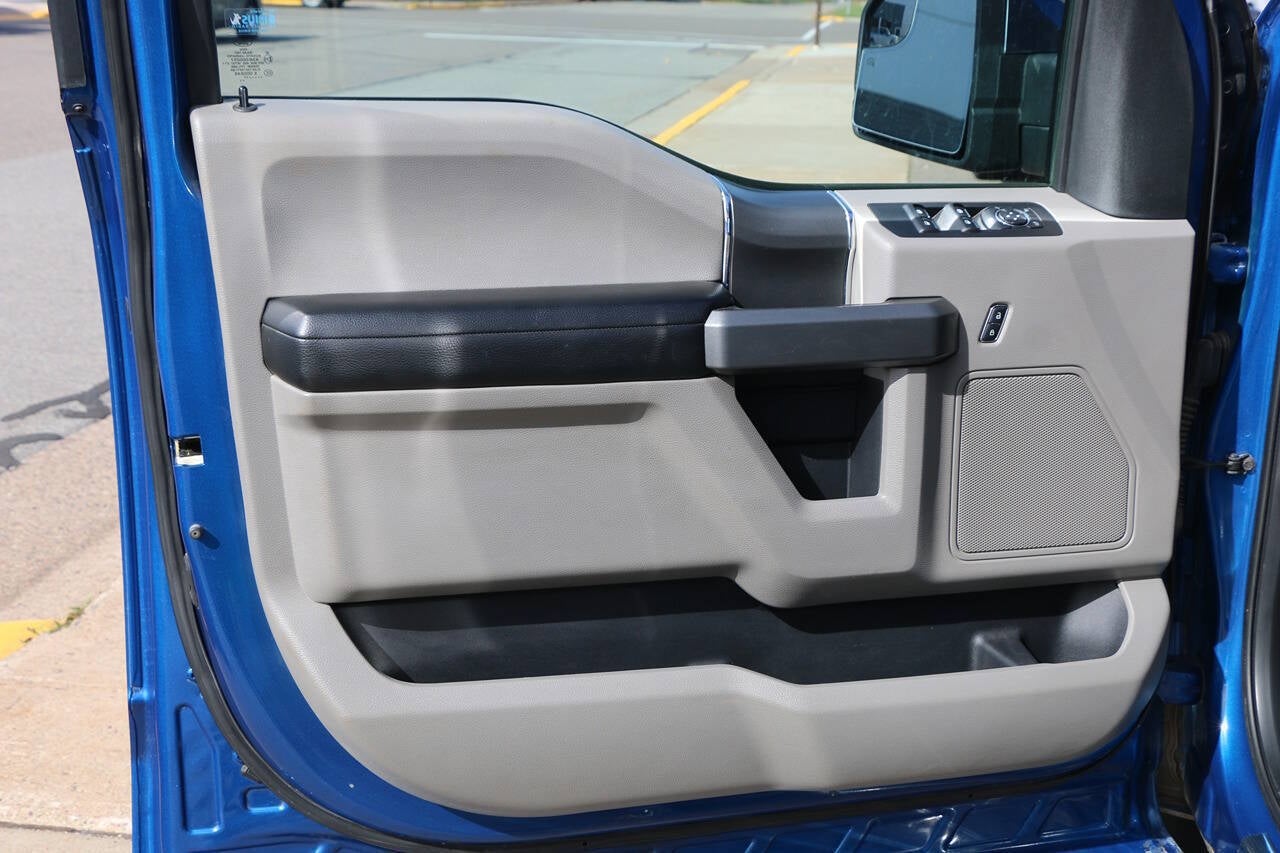 2017 Ford F-150 XLT 4x4 4dr SuperCrew 5.5 ft. SB