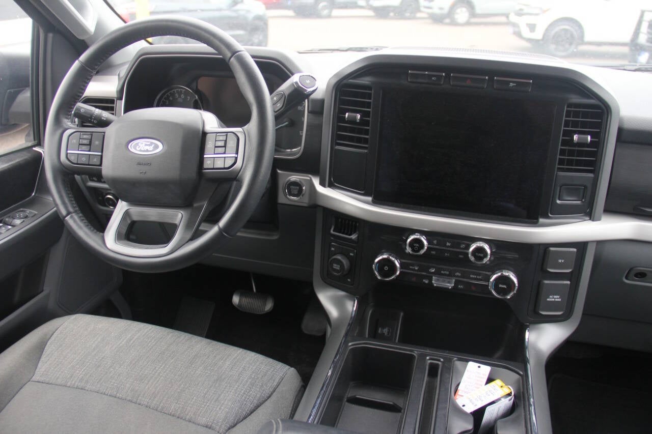 2022 Ford F-150 XLT 4x4 4dr SuperCrew 5.5 ft. SB