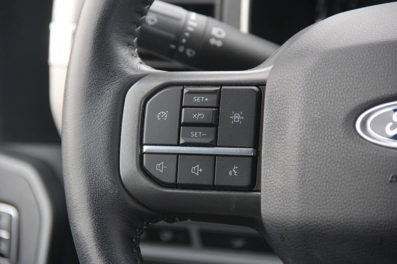 2022 Ford F-150 XLT 4x4 4dr SuperCrew 5.5 ft. SB