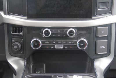 2022 Ford F-150 XLT 4x4 4dr SuperCrew 5.5 ft. SB