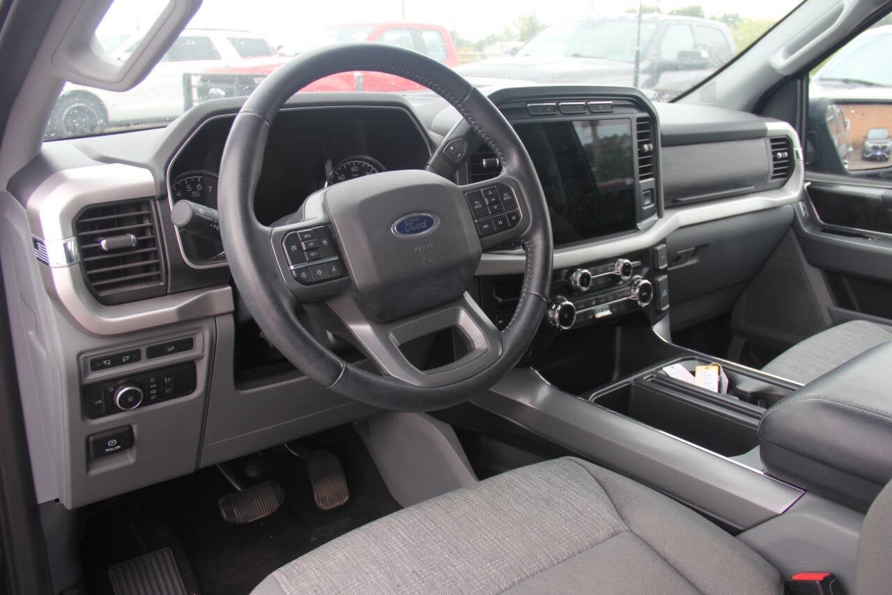 2022 Ford F-150 XLT 4x4 4dr SuperCrew 5.5 ft. SB