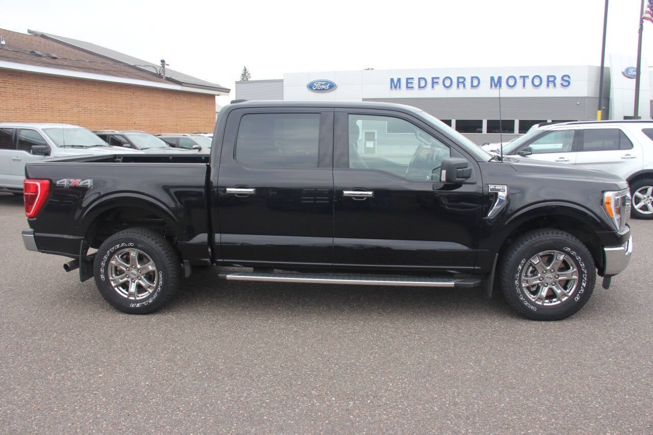 2022 Ford F-150 XLT 4x4 4dr SuperCrew 5.5 ft. SB