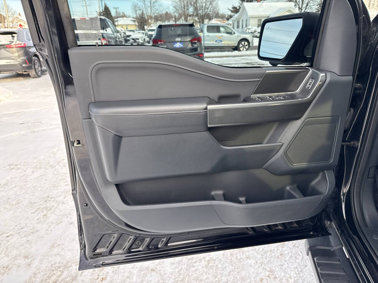 2022 Ford F-150 XLT 4x4 4dr SuperCrew 5.5 ft. SB