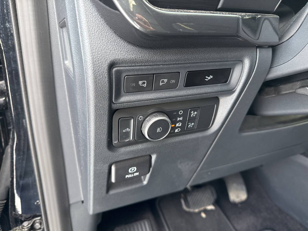 2022 Ford F-150 XLT 4x4 4dr SuperCrew 5.5 ft. SB