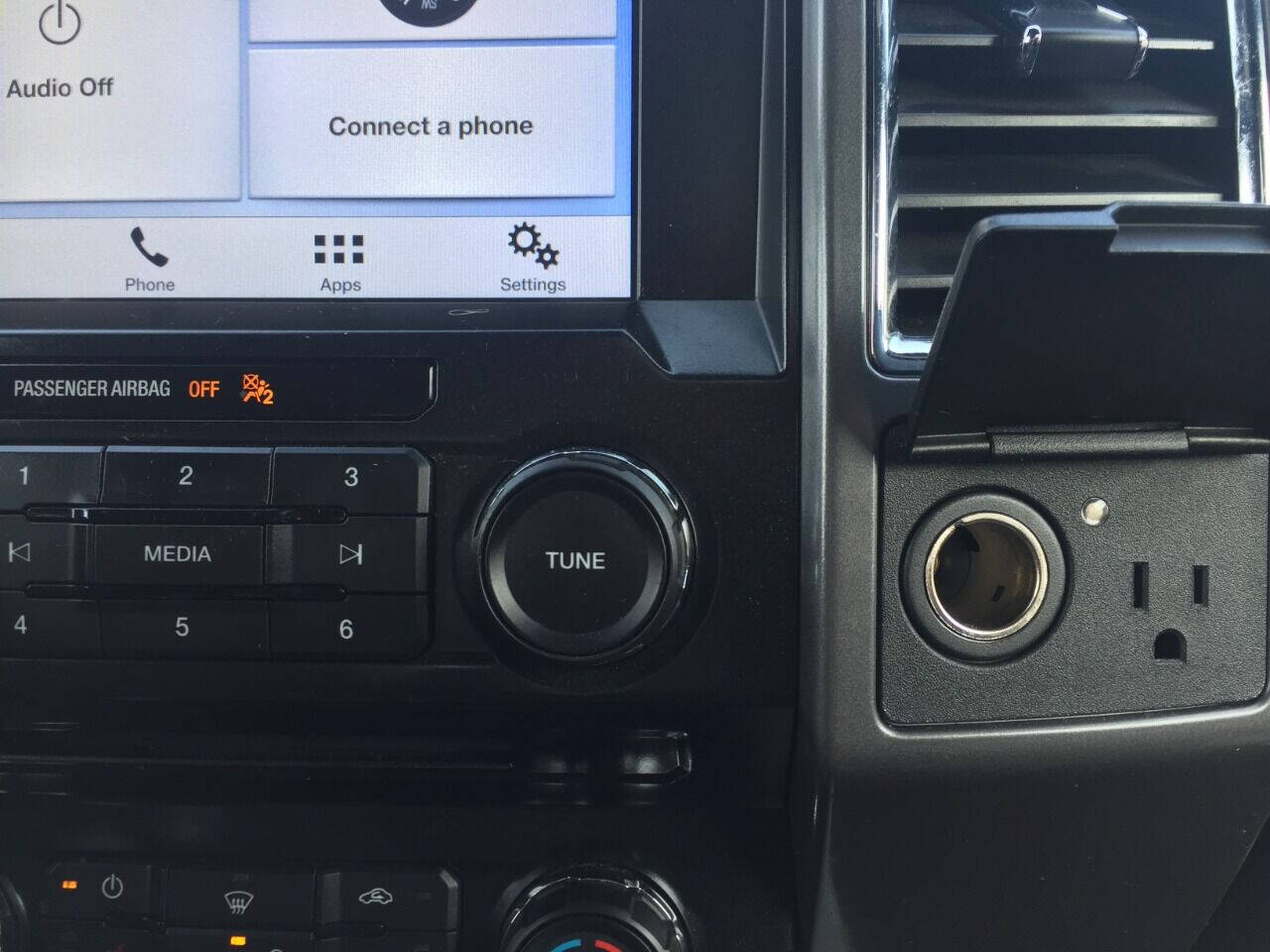 2016 Ford F-150 XLT 4x4 4dr SuperCrew 5.5 ft. SB