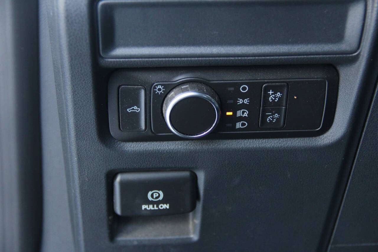 2022 Ford F-150 XL 4x4 4dr SuperCrew 5.5 ft. SB