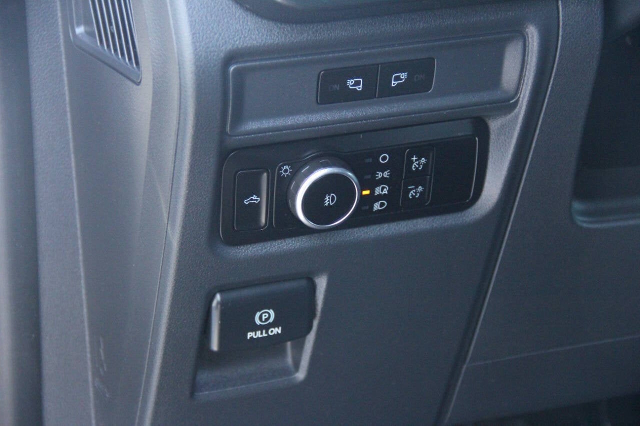 2023 Ford F-150 XL 4x4 4dr SuperCrew 5.5 ft. SB