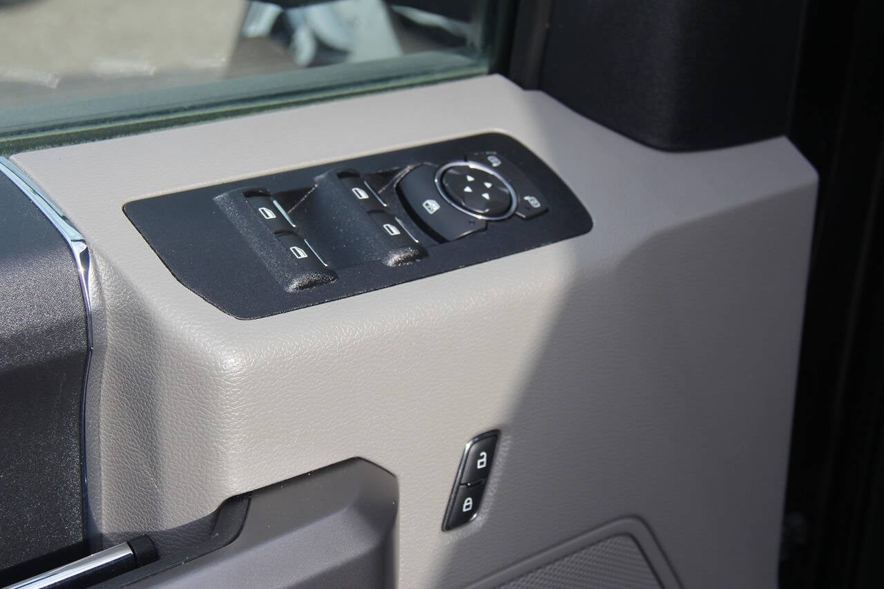 2020 Ford F-150 XLT 4x4 4dr SuperCab 6.5 ft. SB