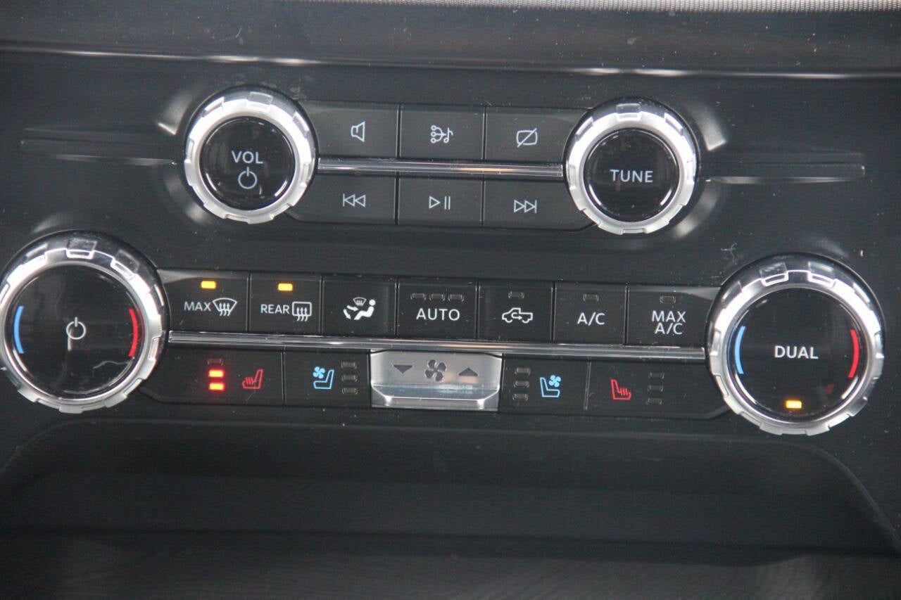 2023 Ford F-150 Platinum 4x4 4dr SuperCrew 5.5 ft. SB