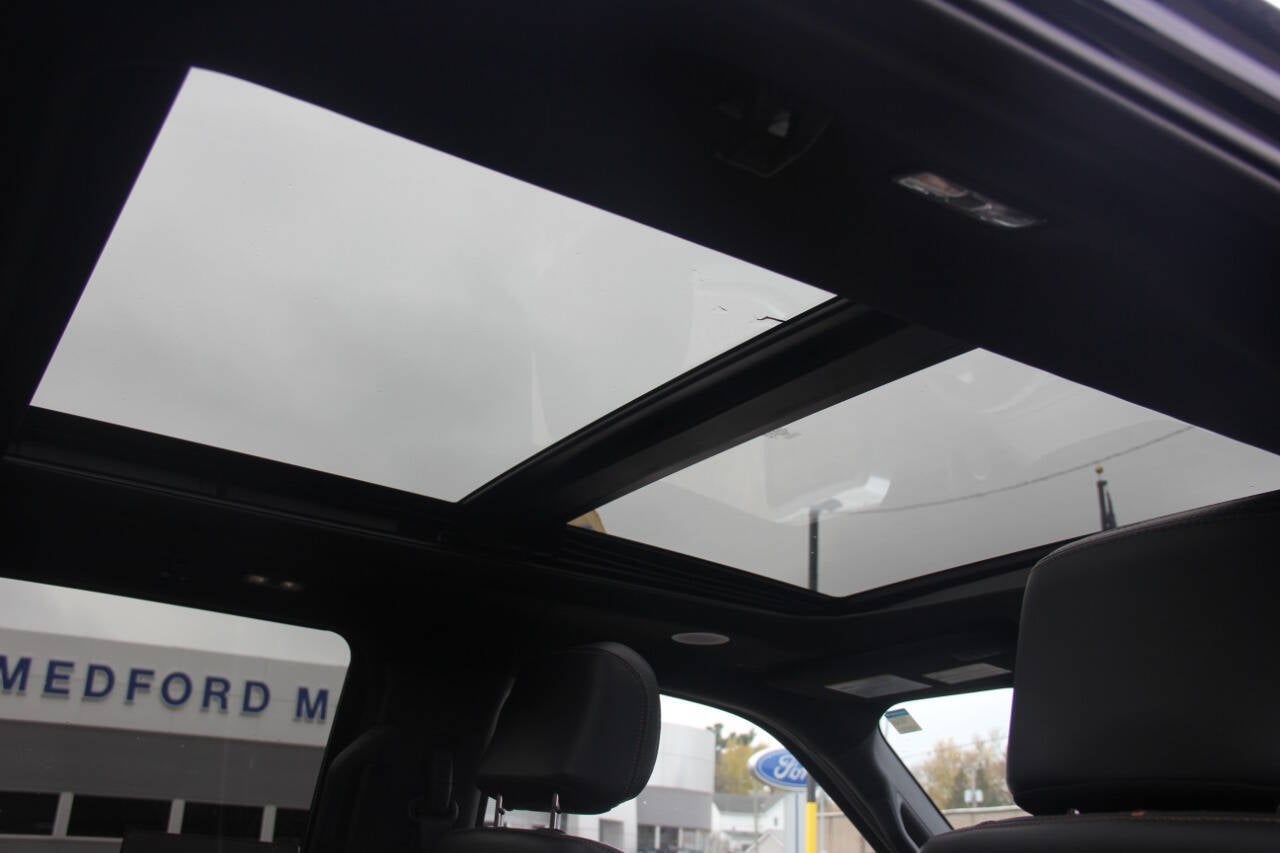 2023 Ford F-150 Platinum 4x4 4dr SuperCrew 5.5 ft. SB