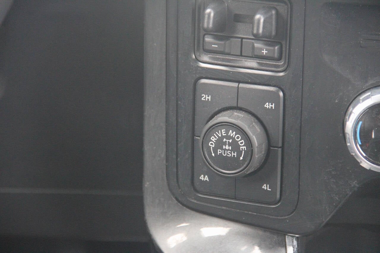 2023 Ford F-150 Lariat 4x4 4dr SuperCrew 5.5 ft. SB