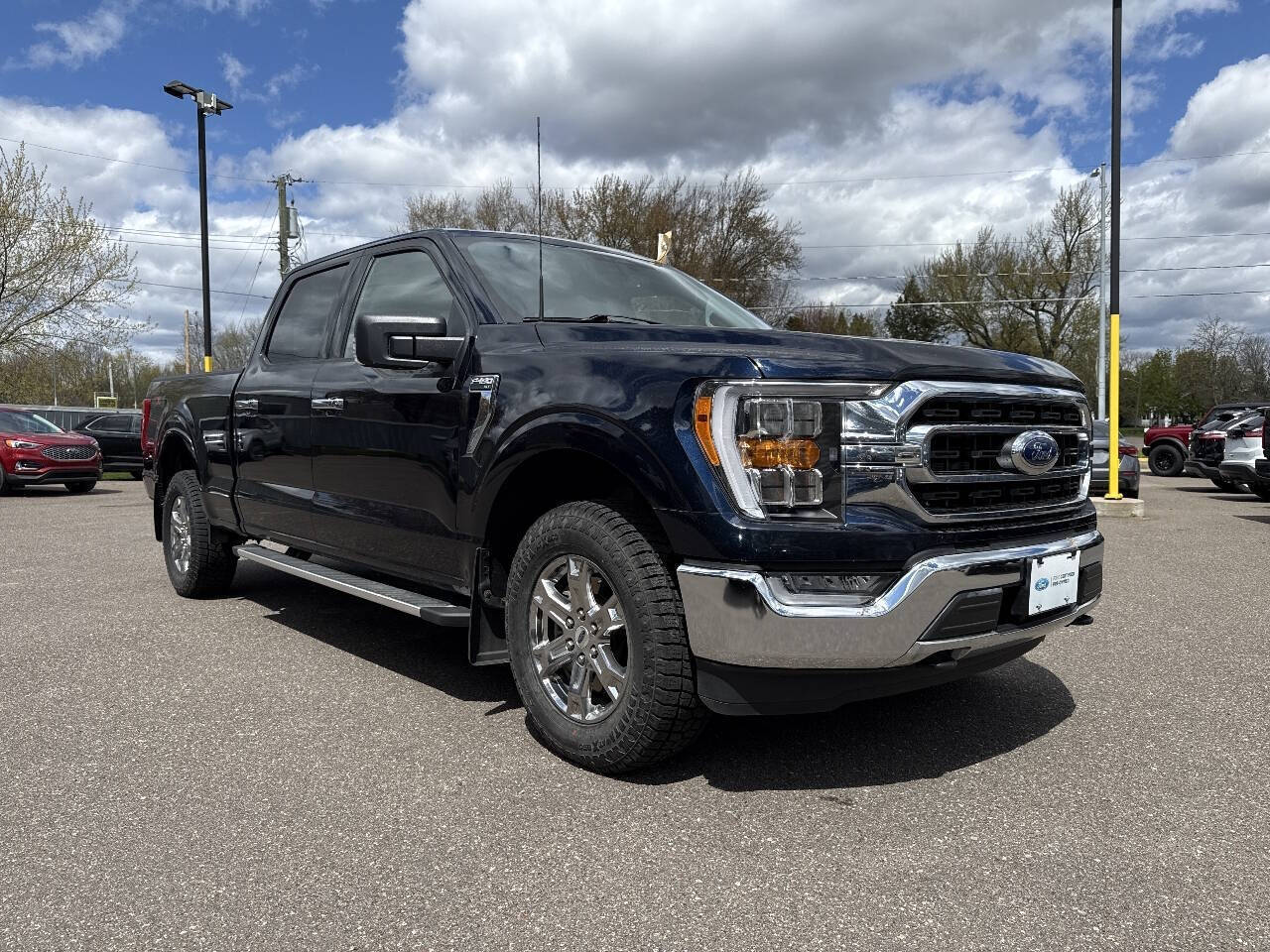 2022 Ford F-150 XLT 4x4 4dr SuperCrew 6.5 ft. SB