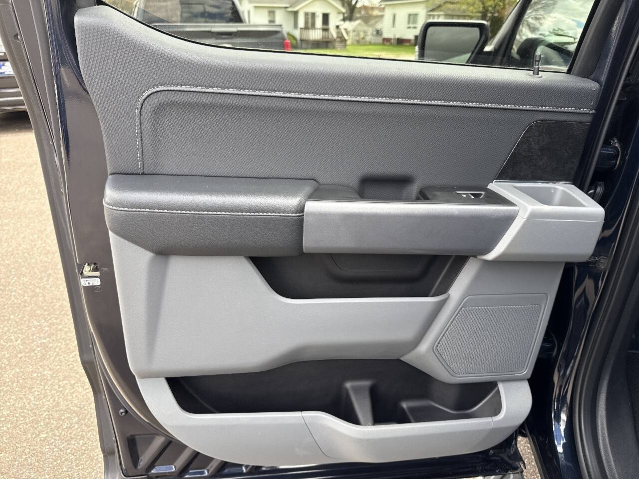 2022 Ford F-150 XLT 4x4 4dr SuperCrew 6.5 ft. SB