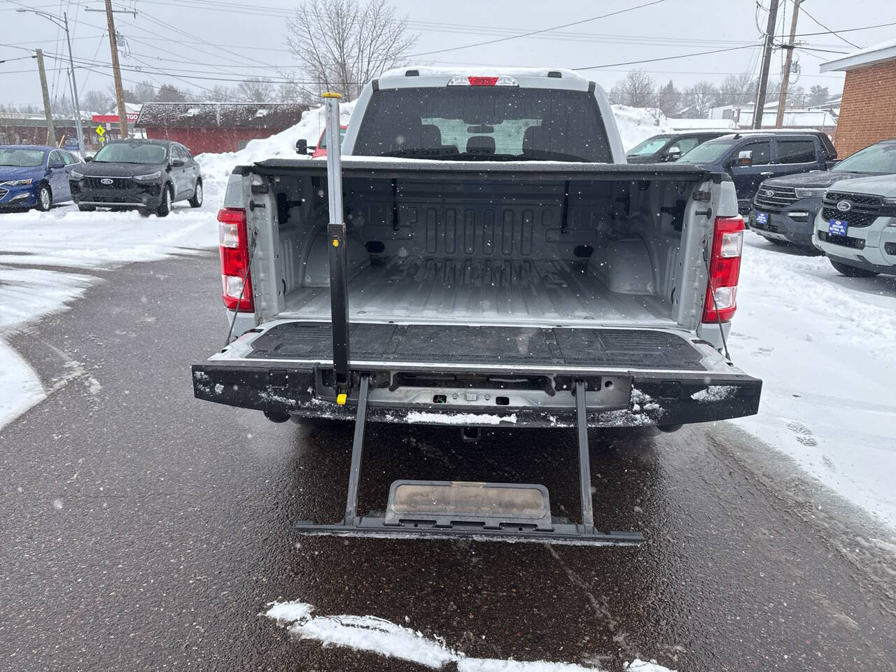 2023 Ford F-150 XL 4x4 4dr SuperCrew 5.5 ft. SB