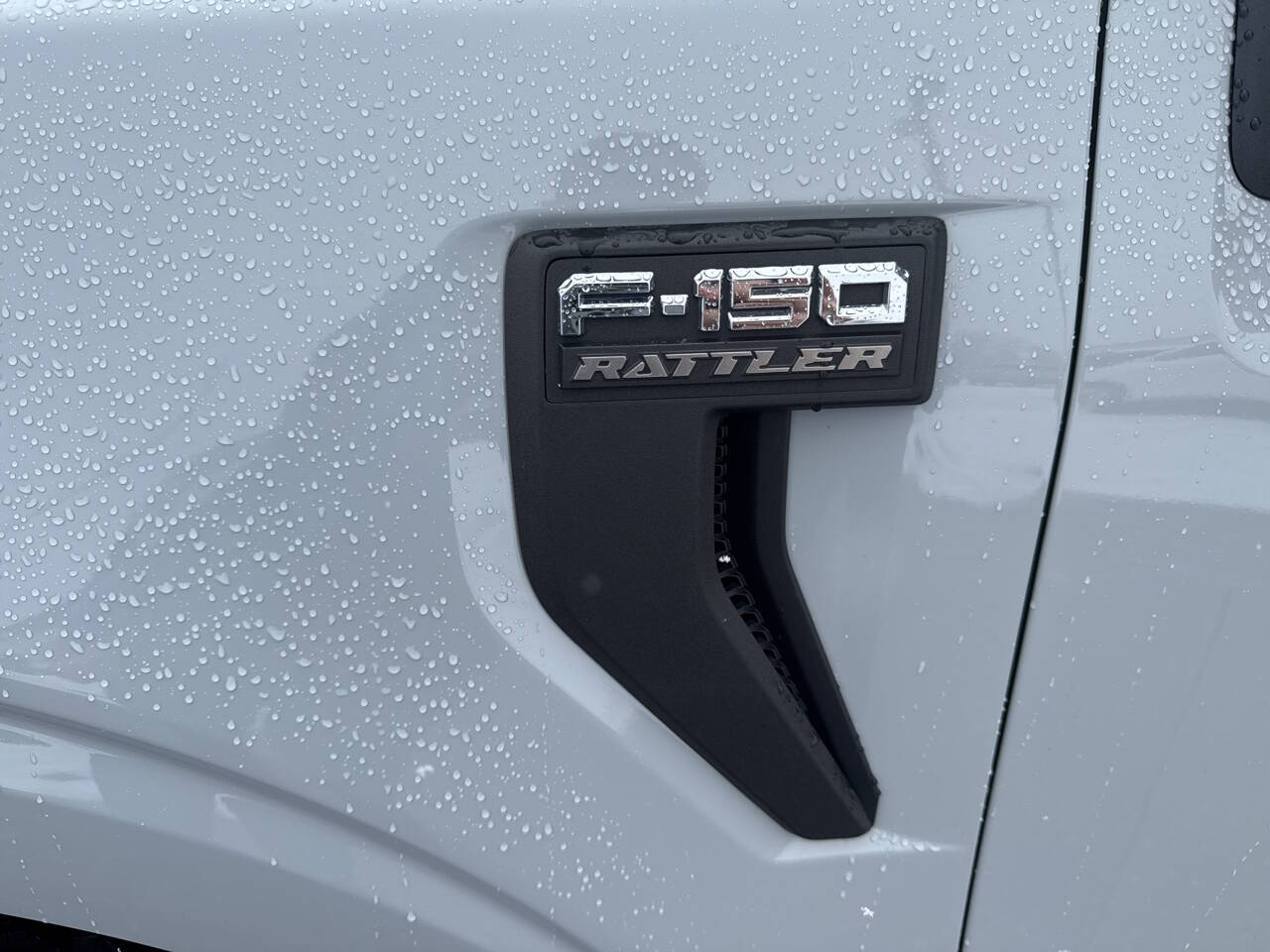 2023 Ford F-150 XL 4x4 4dr SuperCrew 5.5 ft. SB