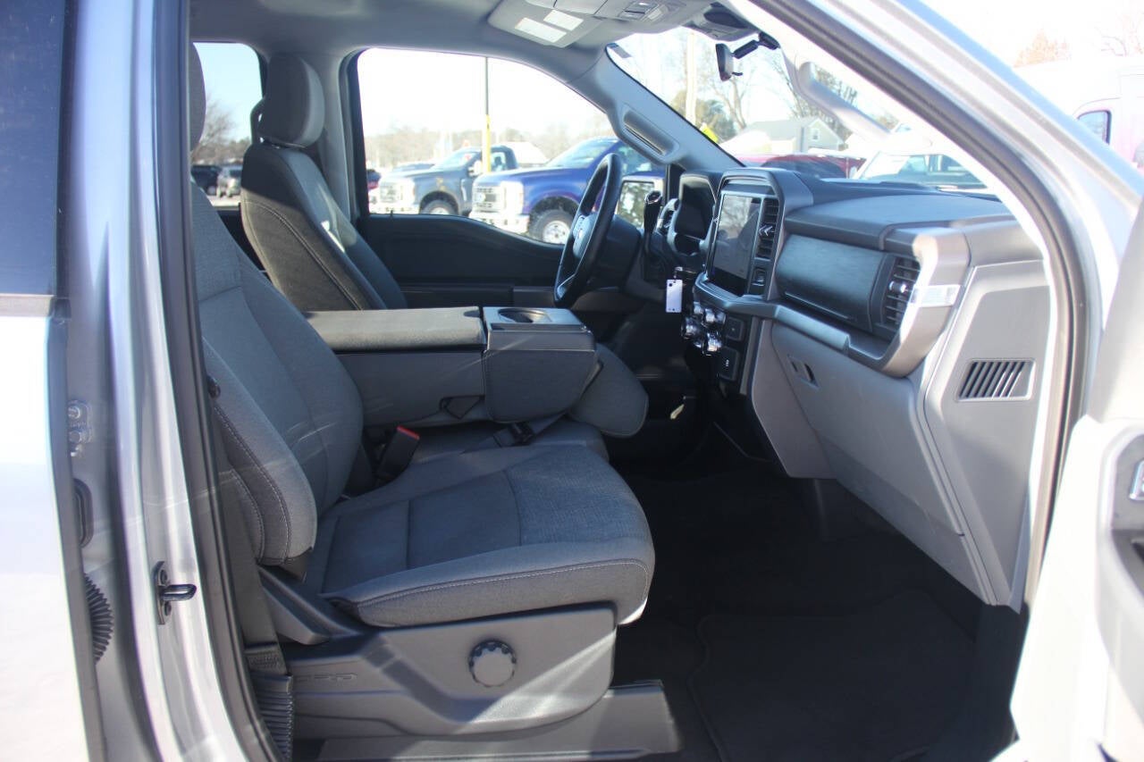 2025 Ford F-150 XLT 4x4 4dr SuperCrew 5.5 ft. SB