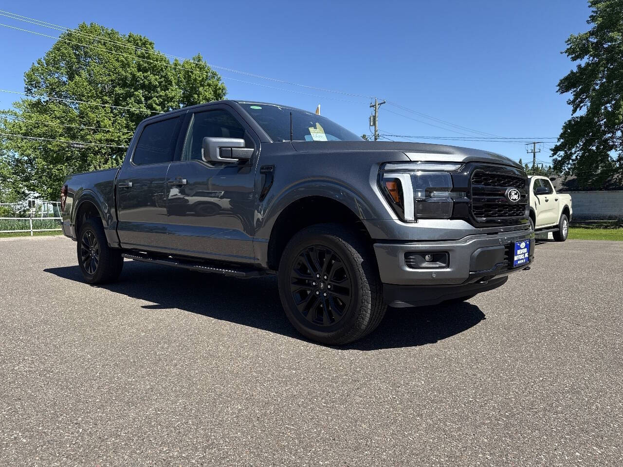 2025 Ford F-150 Lariat 4x4 4dr SuperCrew 5.5 ft. SB