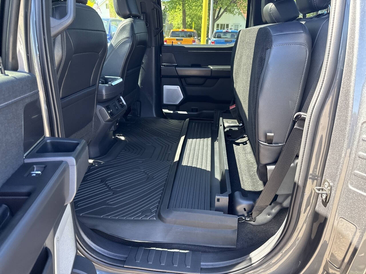 2025 Ford F-150 Lariat 4x4 4dr SuperCrew 5.5 ft. SB