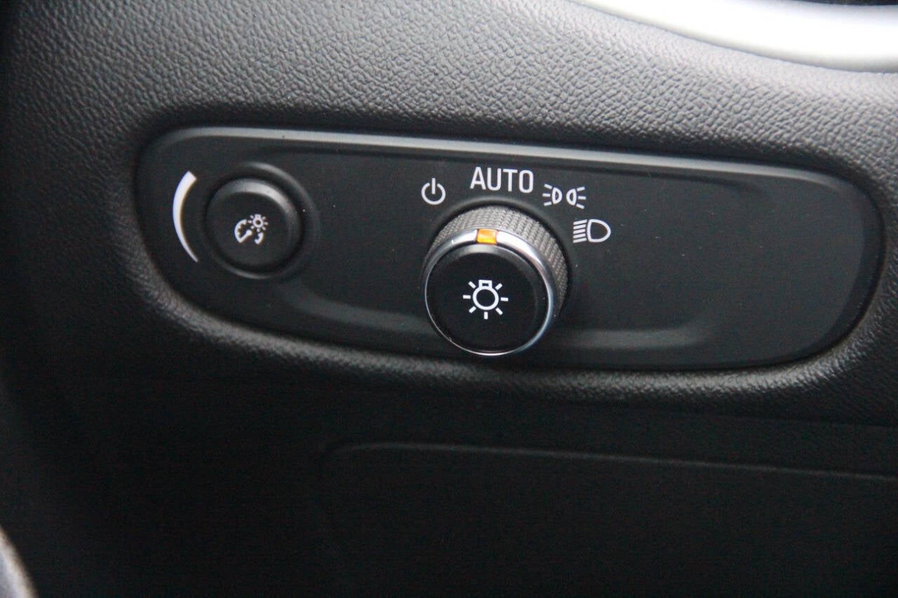 2023 Chevrolet Malibu LT 4dr Sedan w/1LT