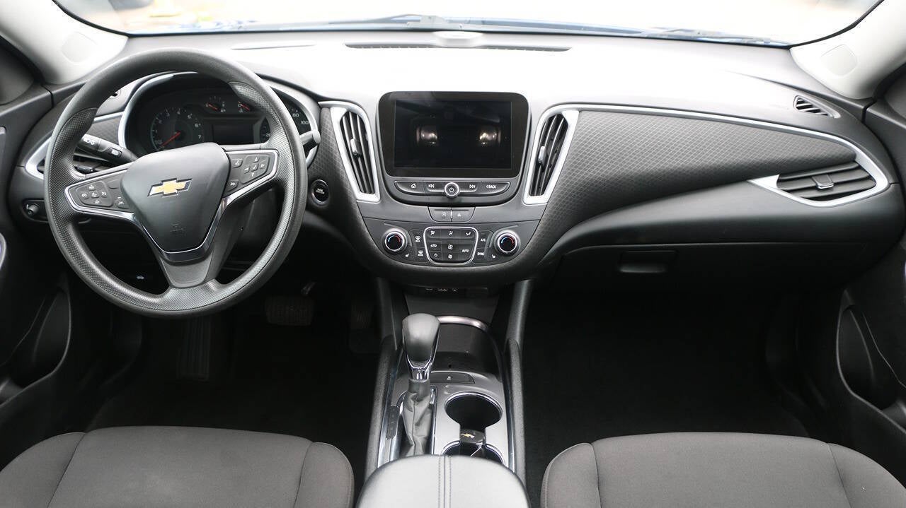 2023 Chevrolet Malibu LT 4dr Sedan w/1LT