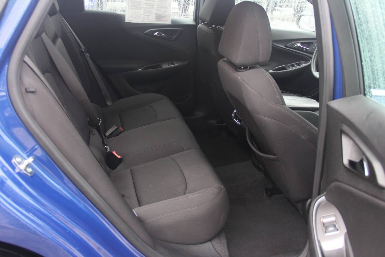 2023 Chevrolet Malibu LT 4dr Sedan w/1LT