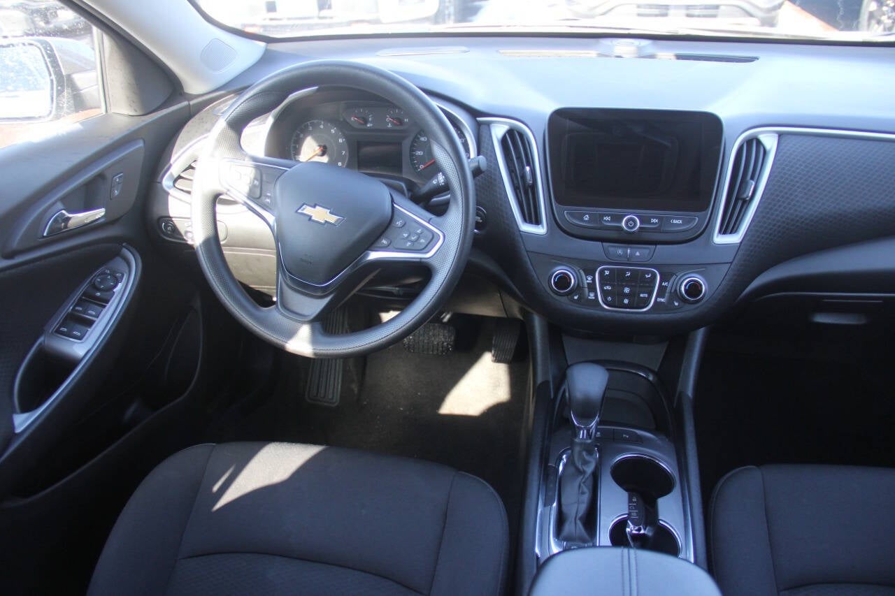 2024 Chevrolet Malibu LT 4dr Sedan w/1LT