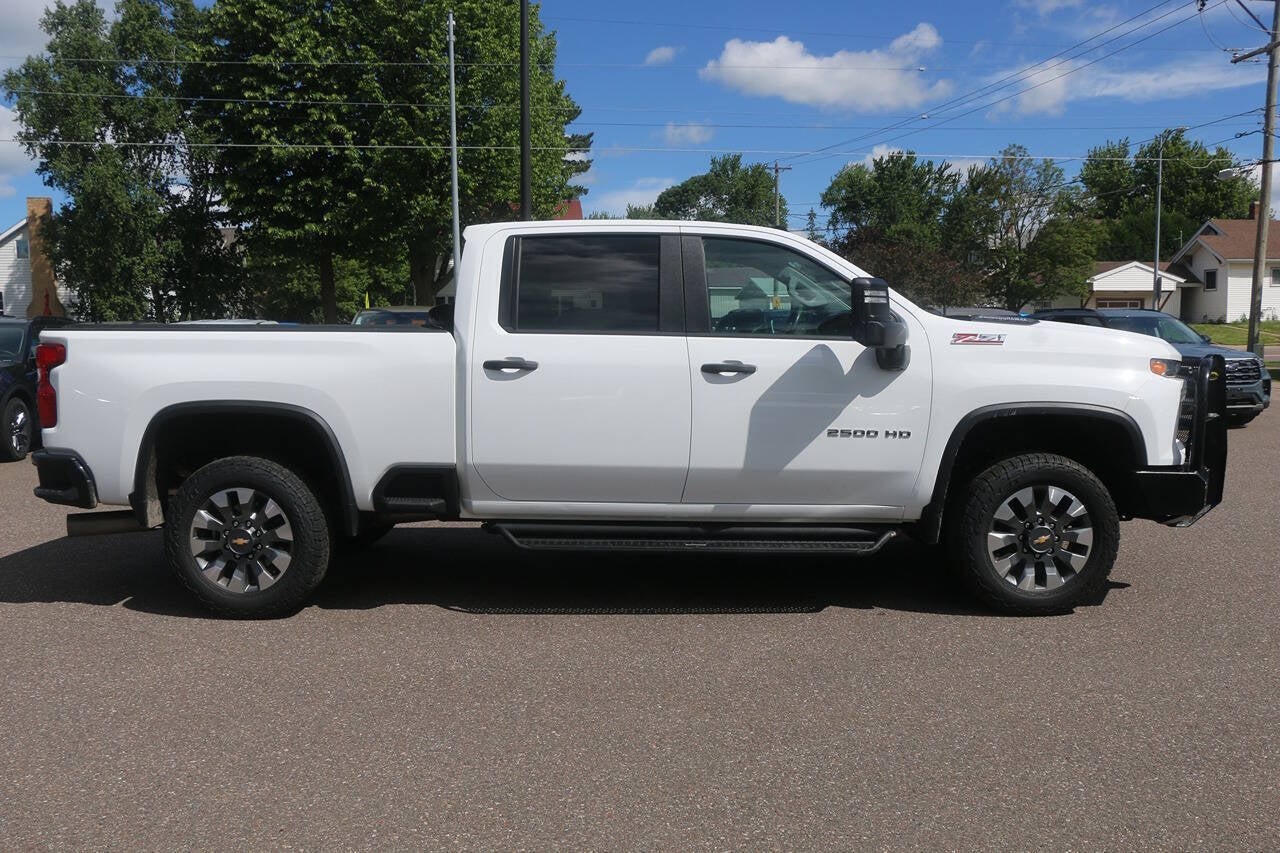 2024 Chevrolet Silverado 2500HD Custom 4x4 4dr Crew Cab SB