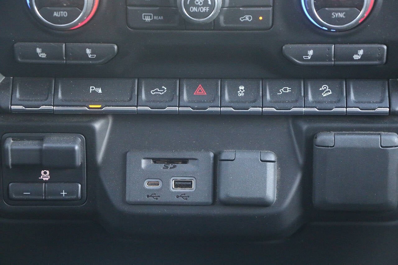 2021 Chevrolet Silverado 3500HD LT 4x4 4dr Crew Cab LB SRW