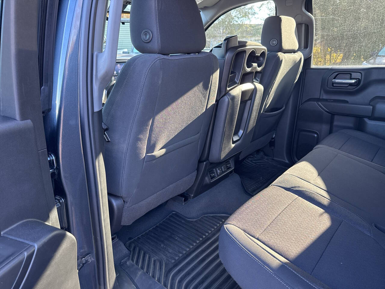 2021 Chevrolet Silverado 1500 LT 4x4 4dr Crew Cab 5.8 ft. SB w/1LT