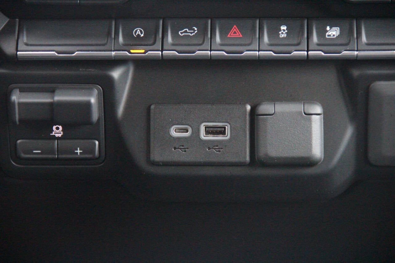 2021 Chevrolet Silverado 1500 LT 4x4 4dr Crew Cab 5.8 ft. SB w/1LT