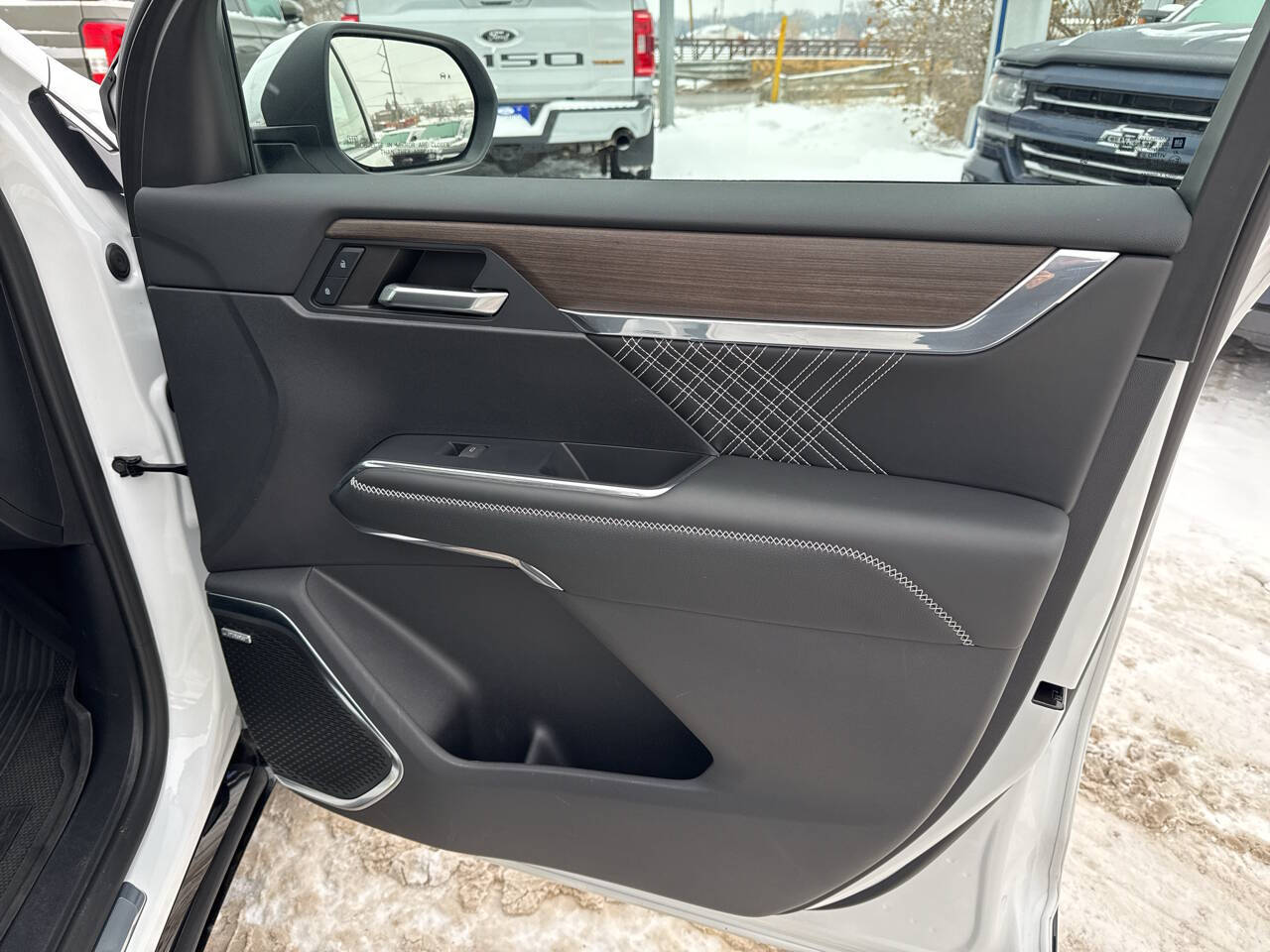 2024 GMC Acadia Denali 4x4 4dr SUV