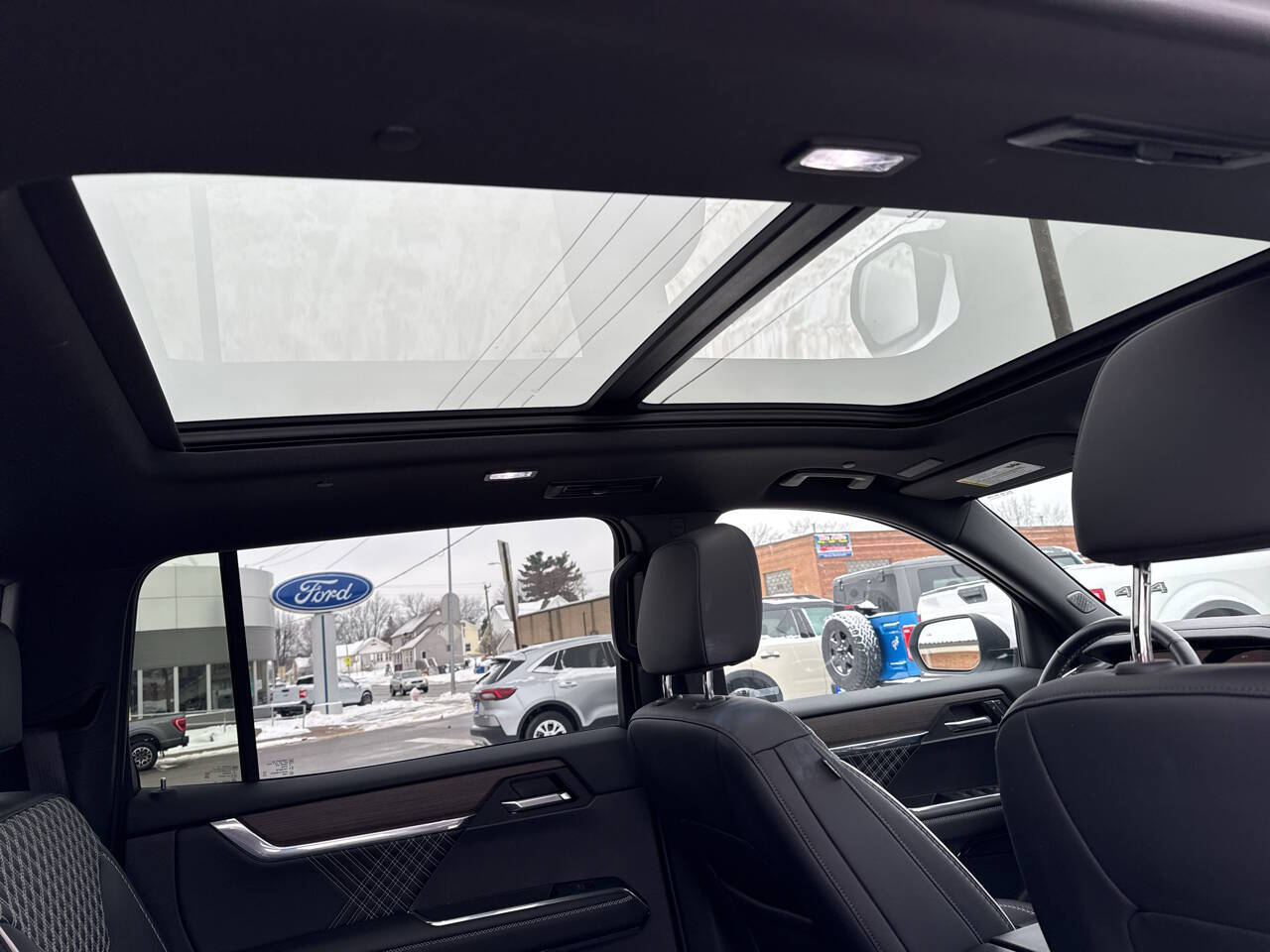 2024 GMC Acadia Denali 4x4 4dr SUV