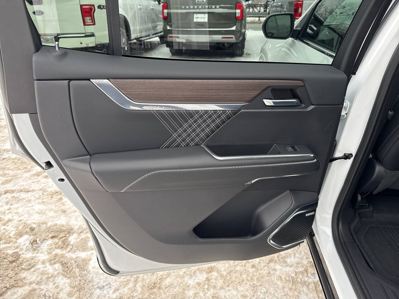 2024 GMC Acadia Denali 4x4 4dr SUV