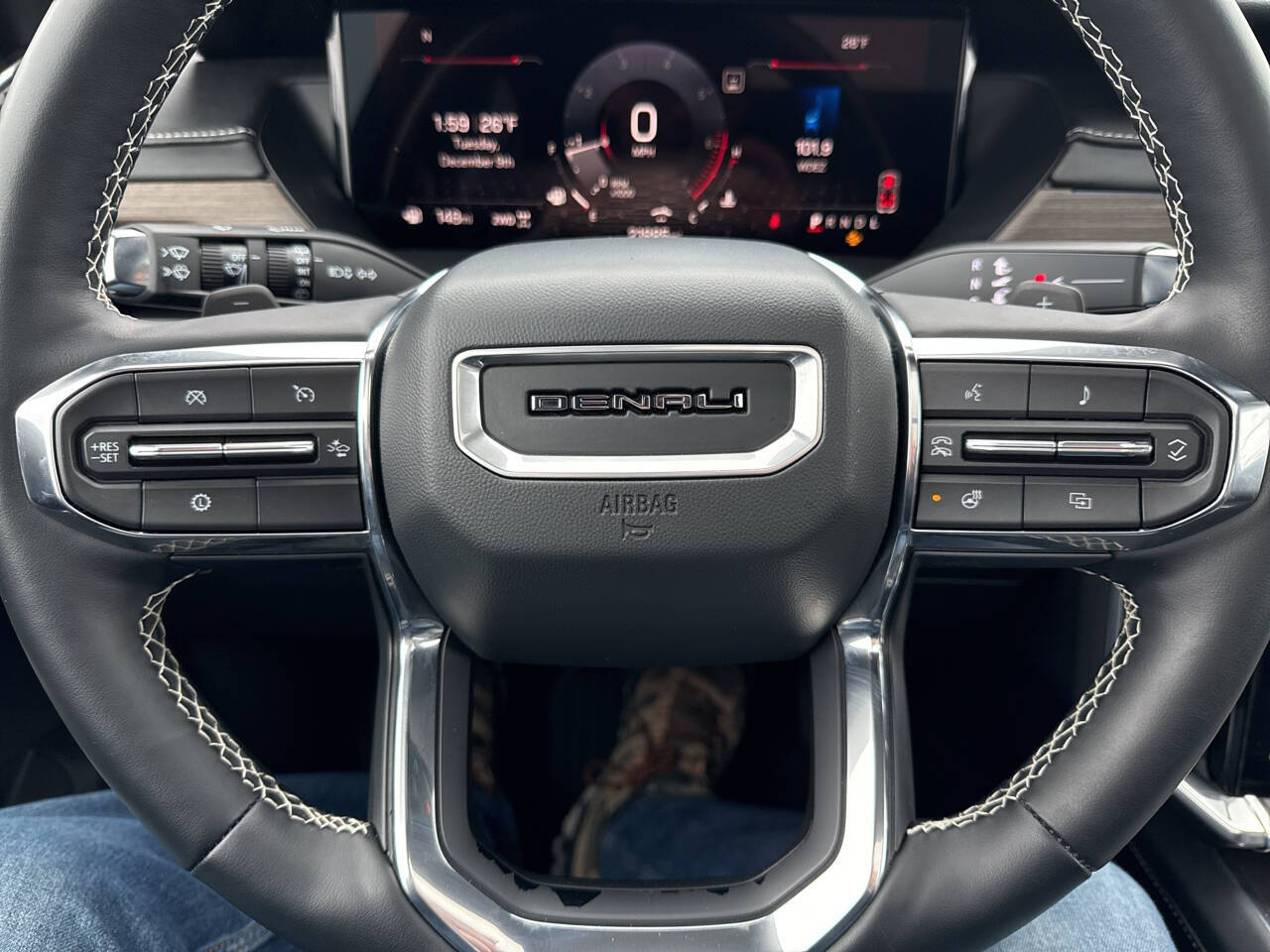 2024 GMC Acadia Denali 4x4 4dr SUV