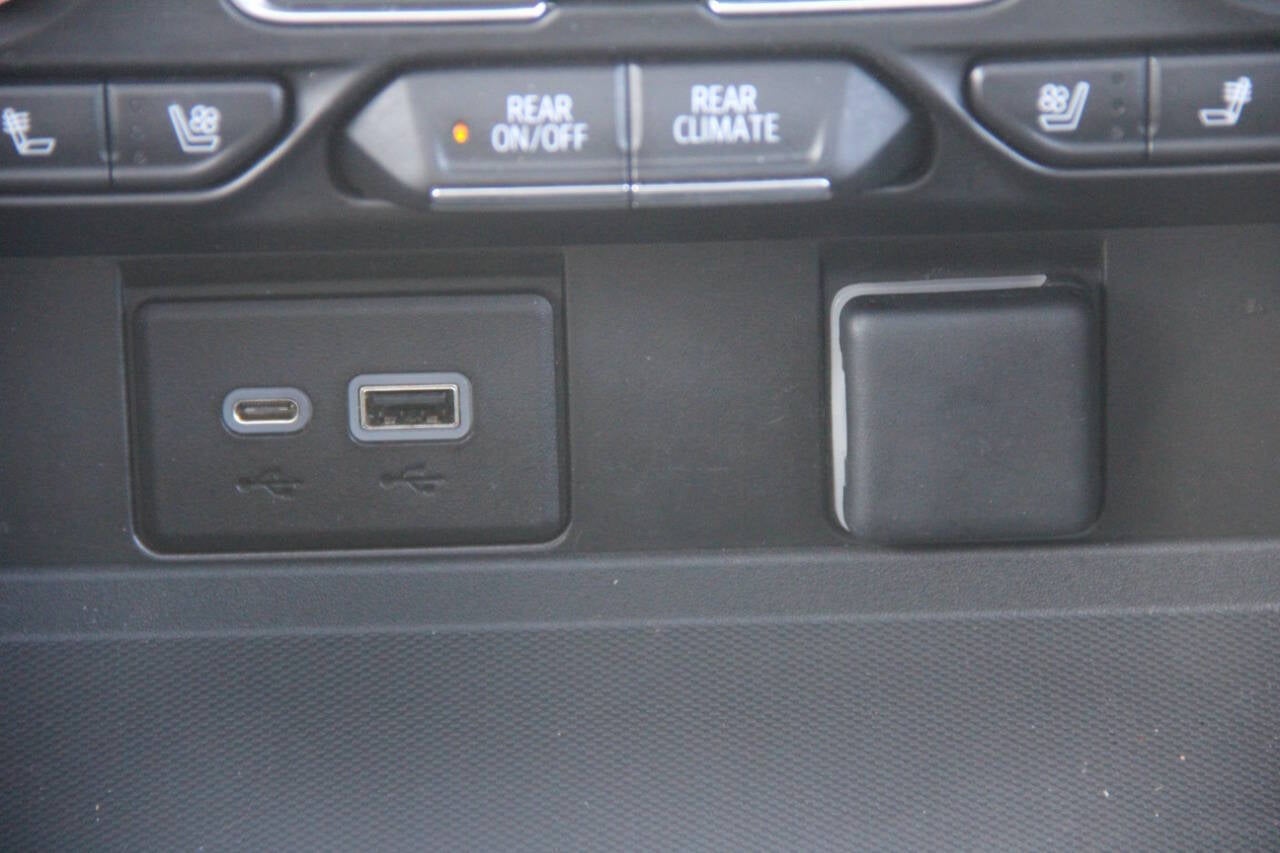 2023 GMC Yukon XL SLT 4x4 4dr SUV