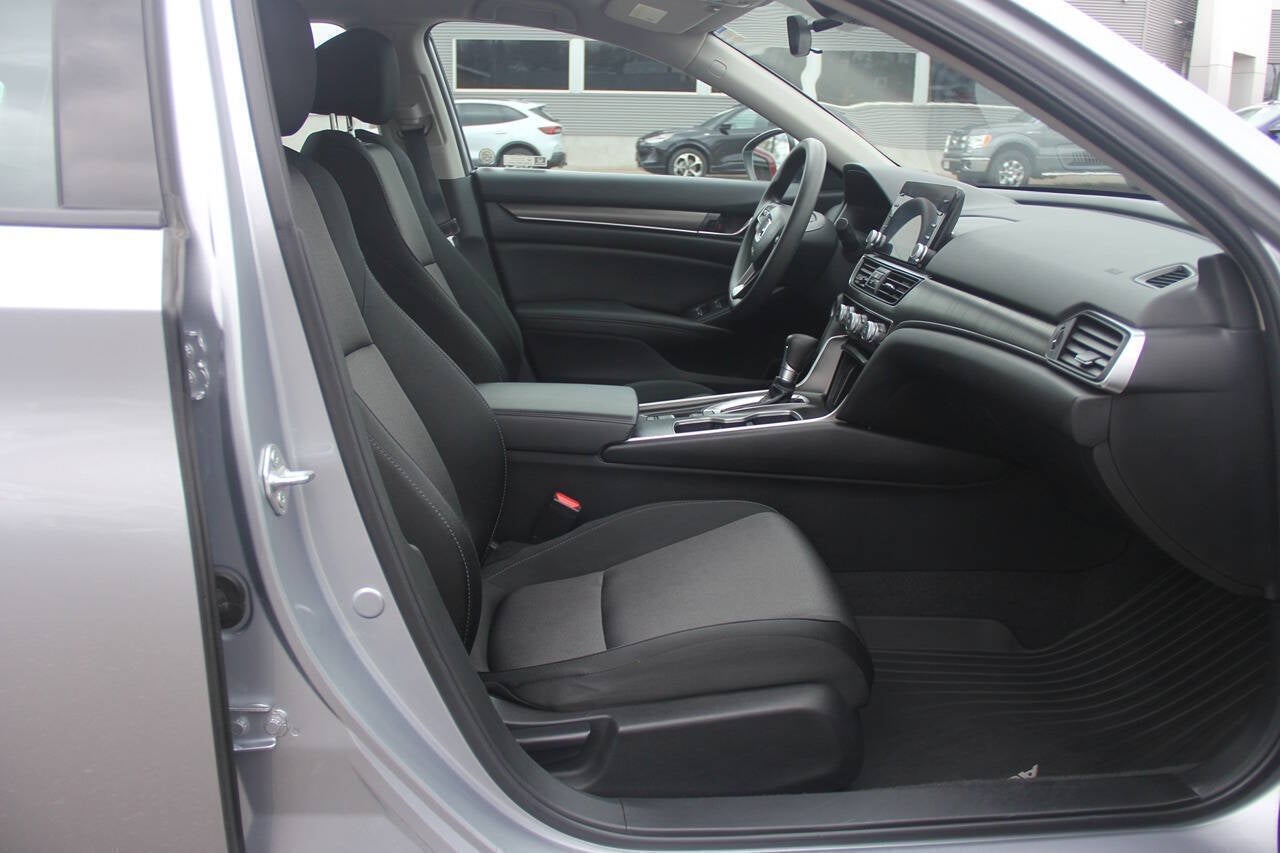 2021 Honda Accord LX 4dr Sedan