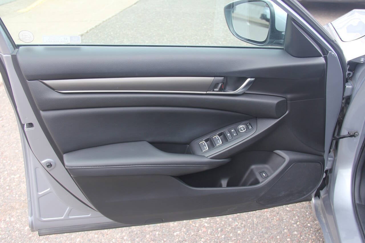 2021 Honda Accord LX 4dr Sedan