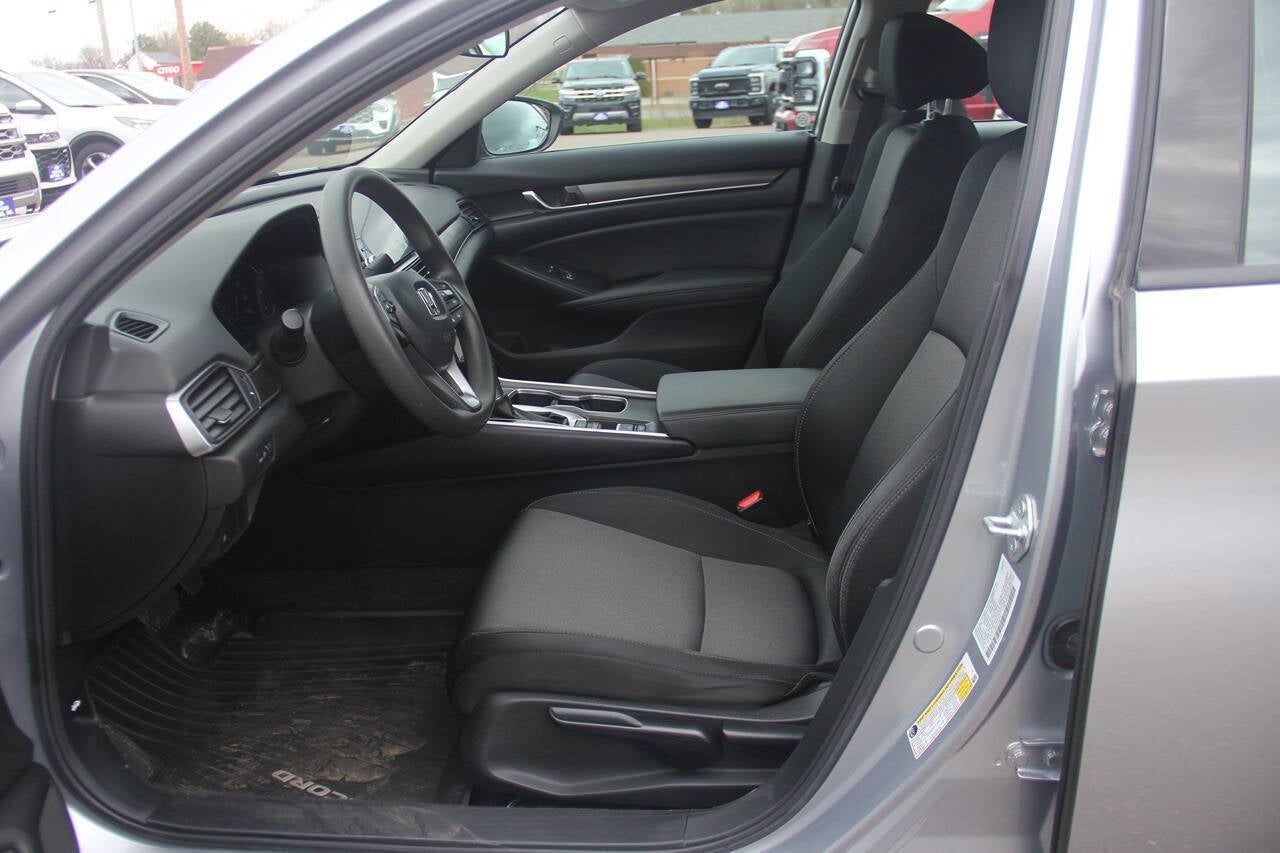 2021 Honda Accord LX 4dr Sedan
