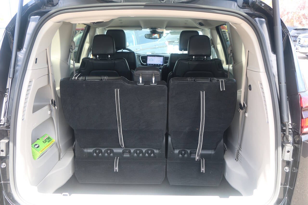 2024 Chrysler Pacifica Touring L 4dr Mini Van