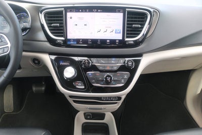 2024 Chrysler Pacifica Touring L 4dr Mini Van