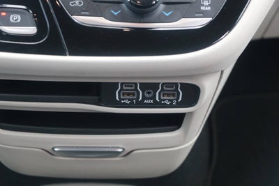 2024 Chrysler Pacifica Touring L 4dr Mini Van